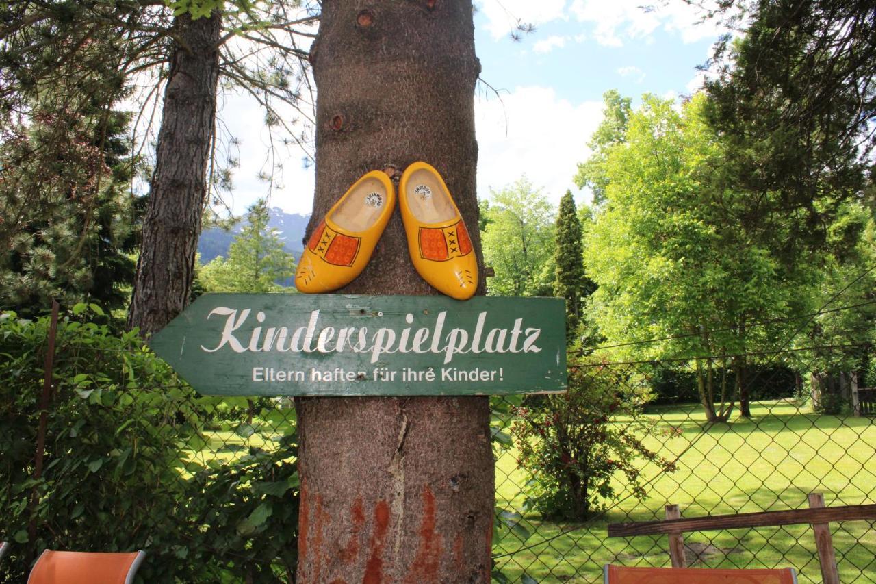 Hotel Rauscher - Das Naturteichparadies Bad Hofgastein Buitenkant foto