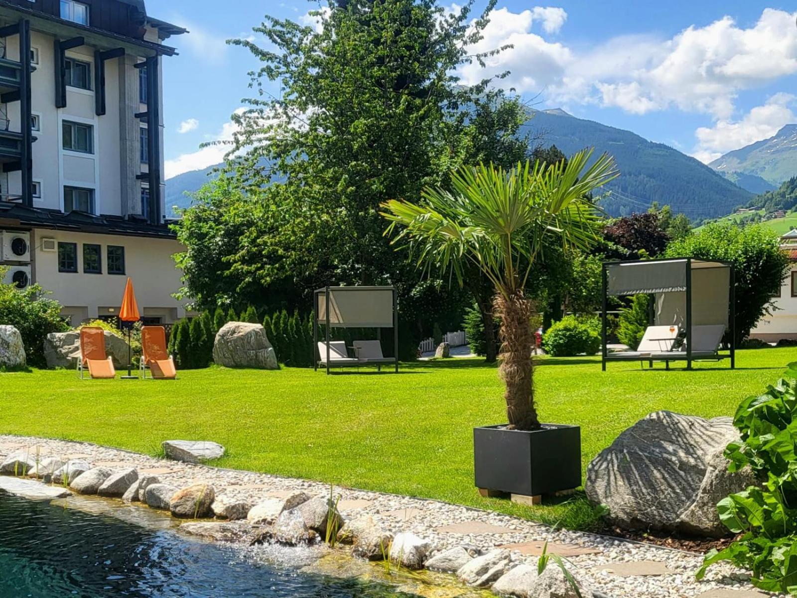 Hotel Rauscher - Das Naturteichparadies Bad Hofgastein Buitenkant foto