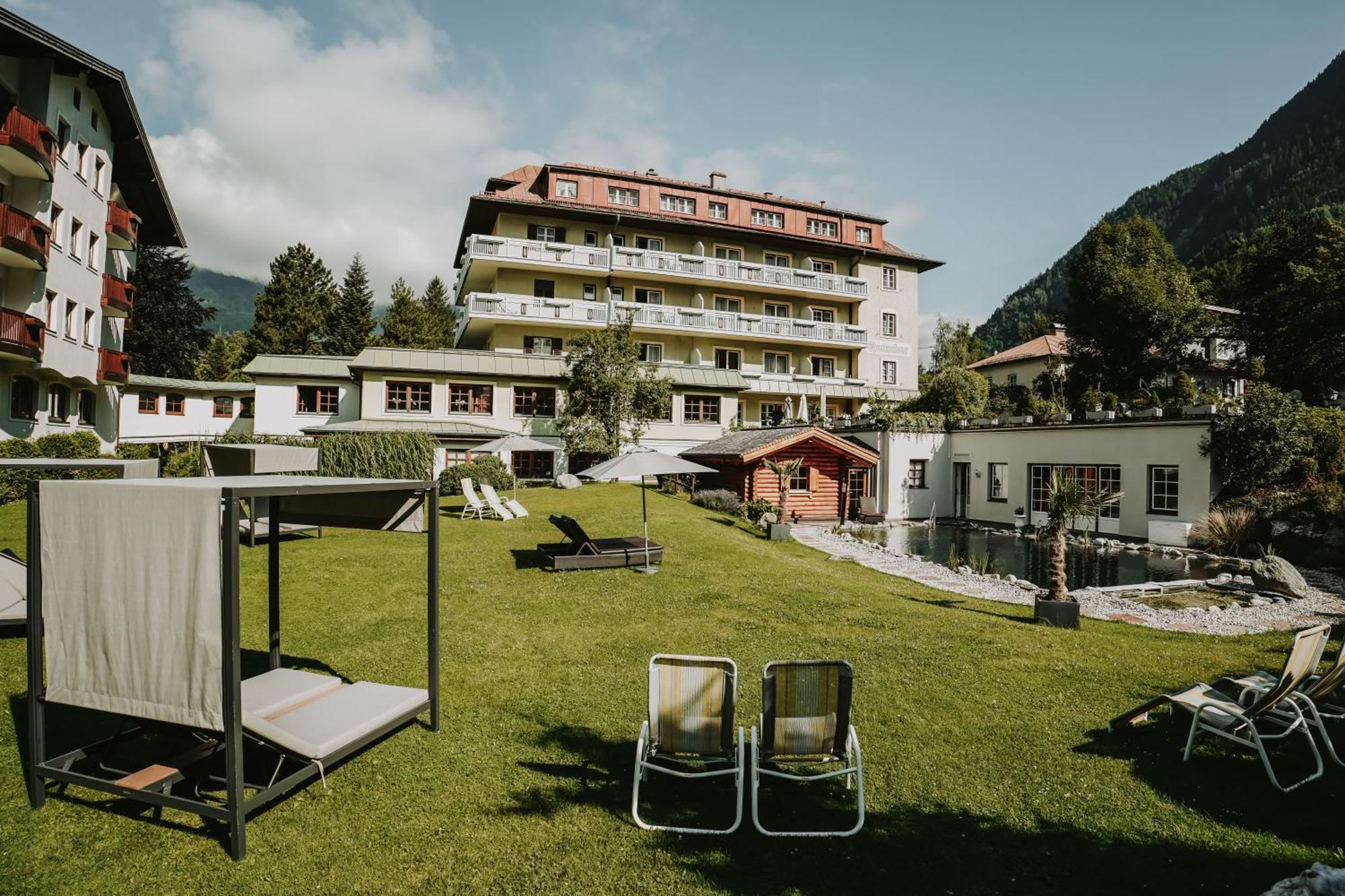 Hotel Rauscher - Das Naturteichparadies Bad Hofgastein Buitenkant foto