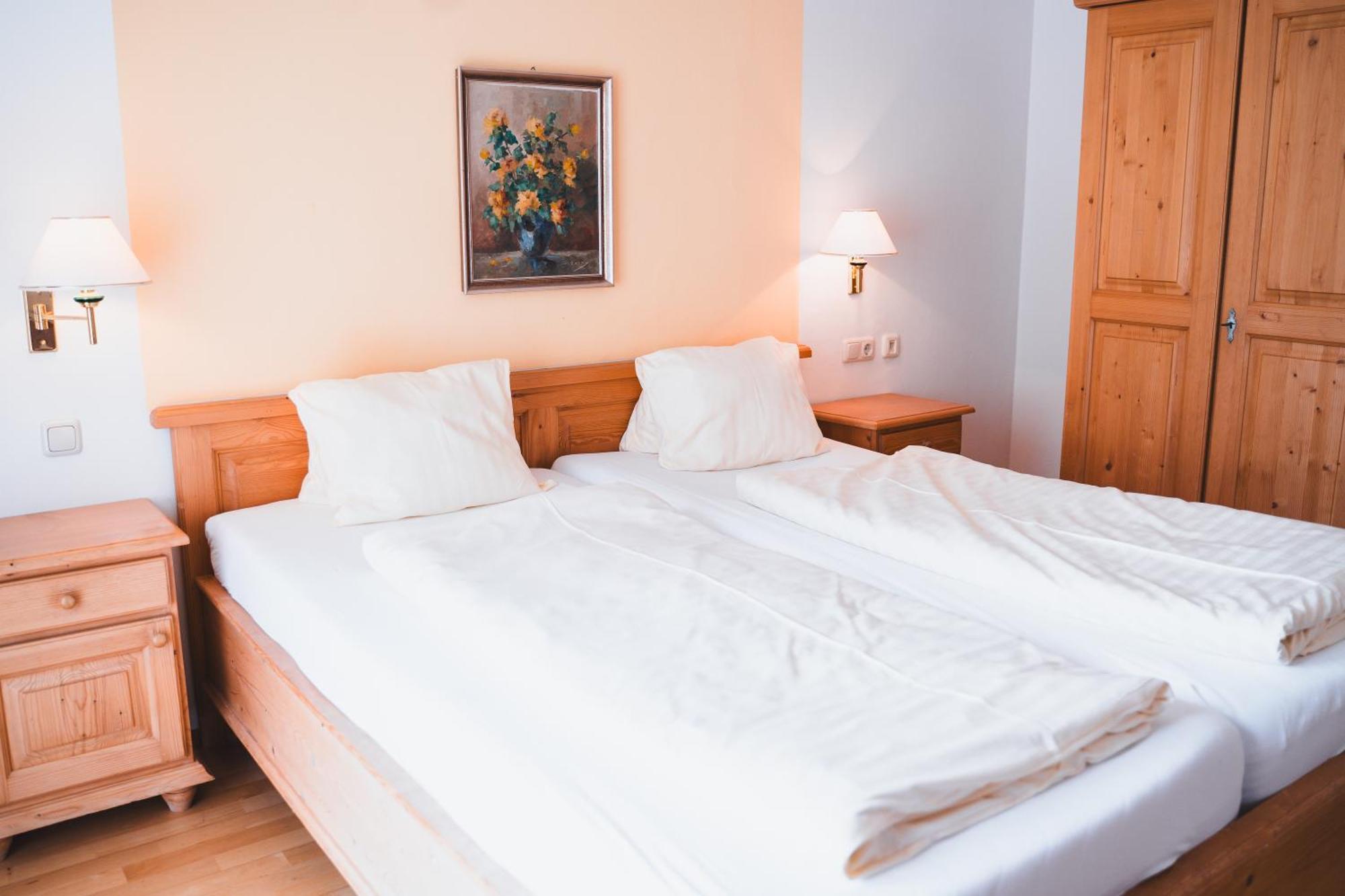 Hotel Rauscher - Das Naturteichparadies Bad Hofgastein Buitenkant foto